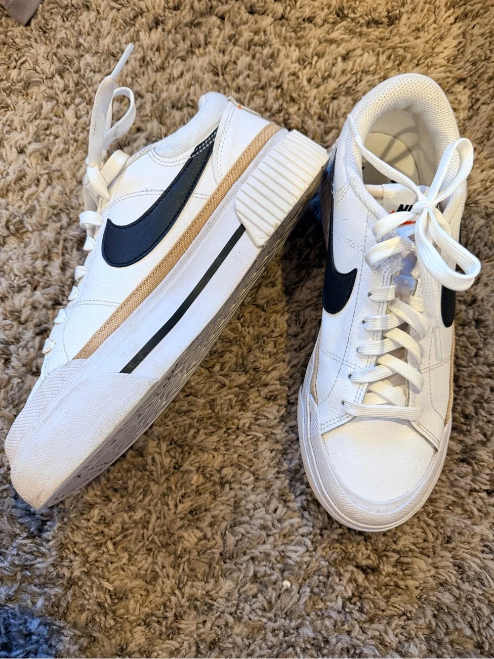 Nike women’s White Sneakers with Black Swoosh and Tan Accent court legacy style